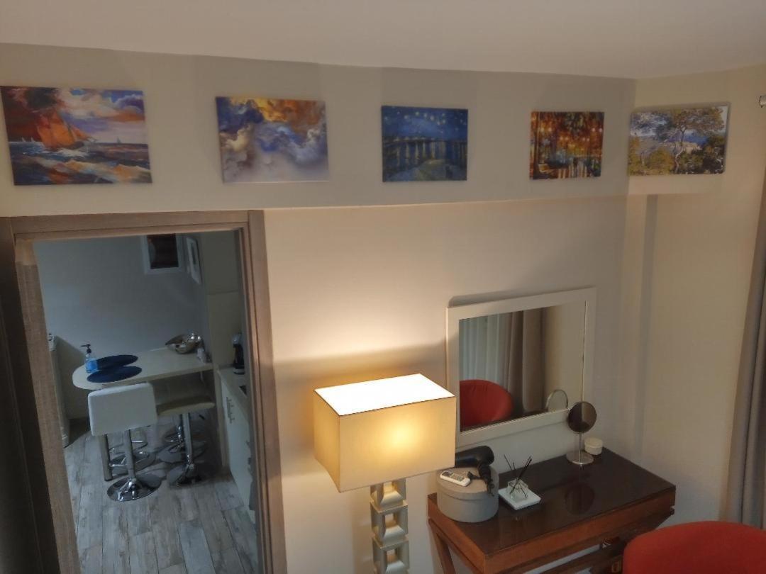 סלוניקי Waterfront Luxury Sea View Apartment מראה חיצוני תמונה
